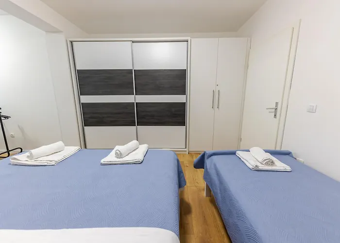 Appartamento House Niko T With 6