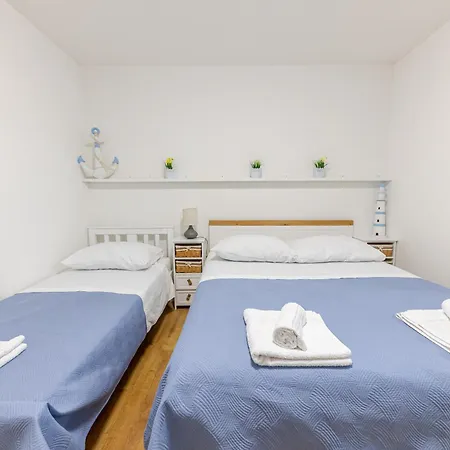 House Niko T With 6 Apartamento Split