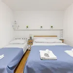 House Niko T With 6 Appartamento Spalato